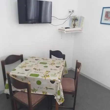 Apartment Neva Tomas