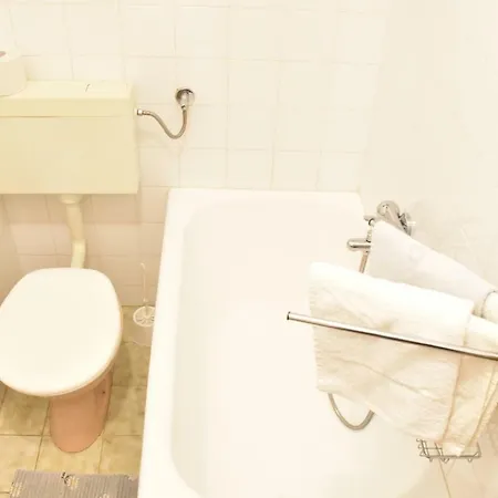 Apartment Neva Tomas *